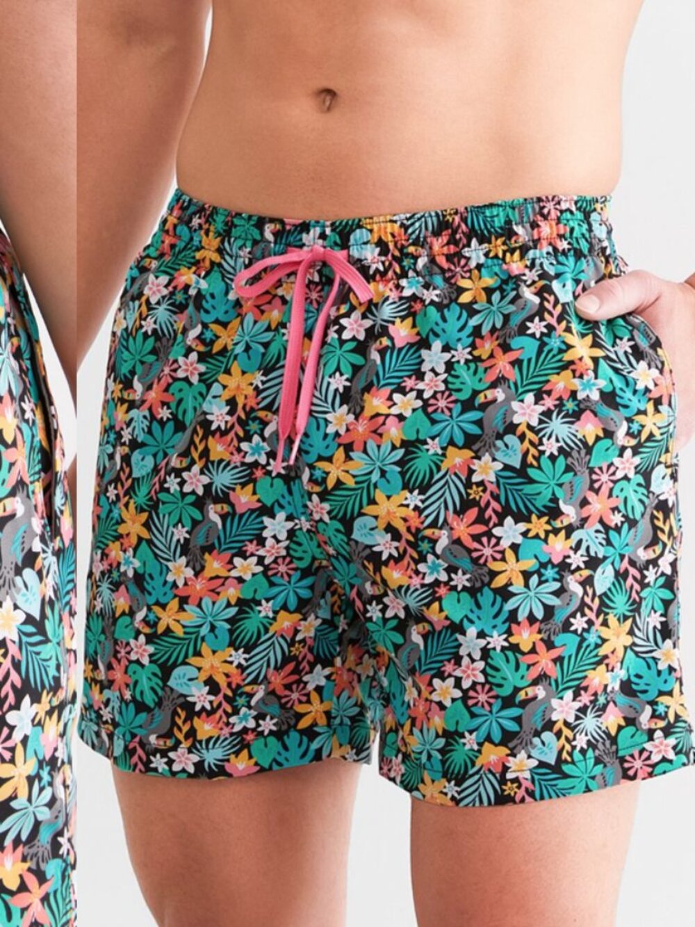 Chubbies The Bloomerangs Swim Trunks XL Black Floral